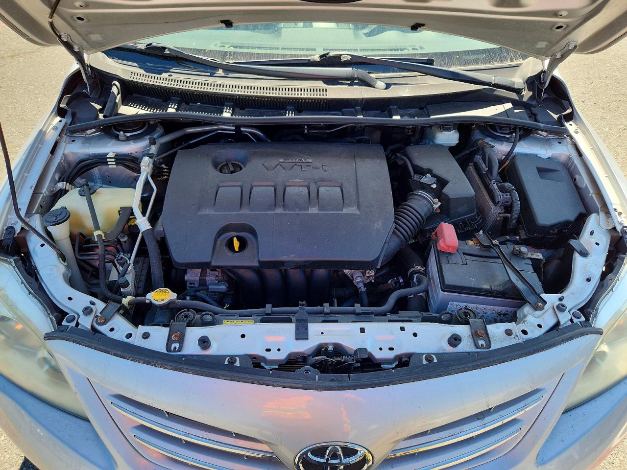 2013 TOYOTA COROLLA LE photo 21