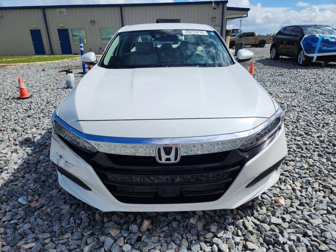 2020 HONDA ACCORD LX photo 13
