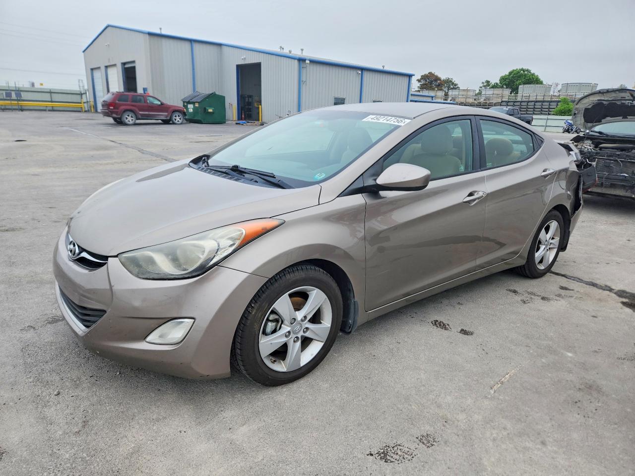 2013 HYUNDAI ELANTRA