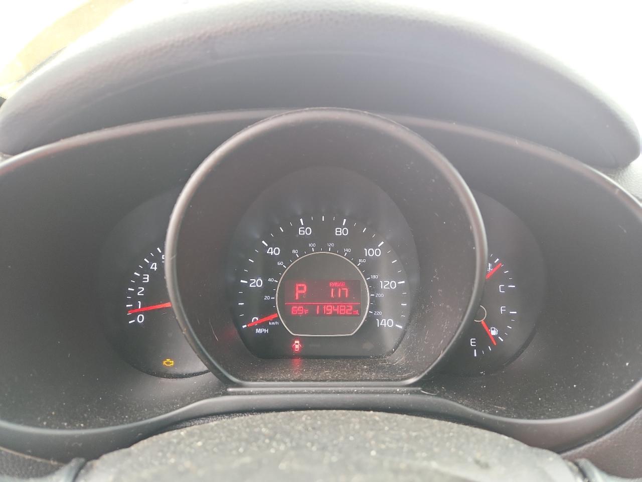 2015 KIA SOUL + photo 17
