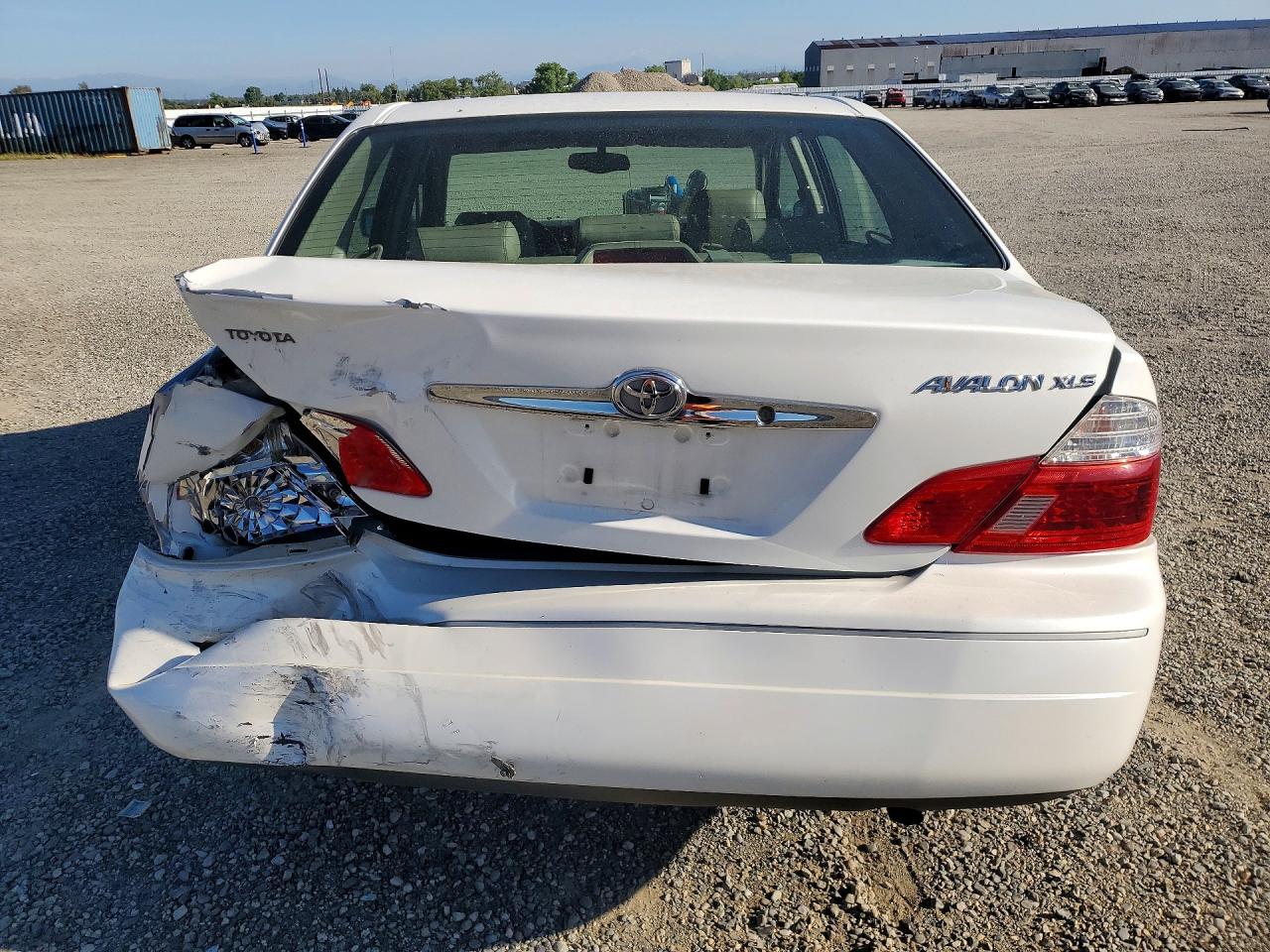 2004 TOYOTA AVALON XLS photo 11