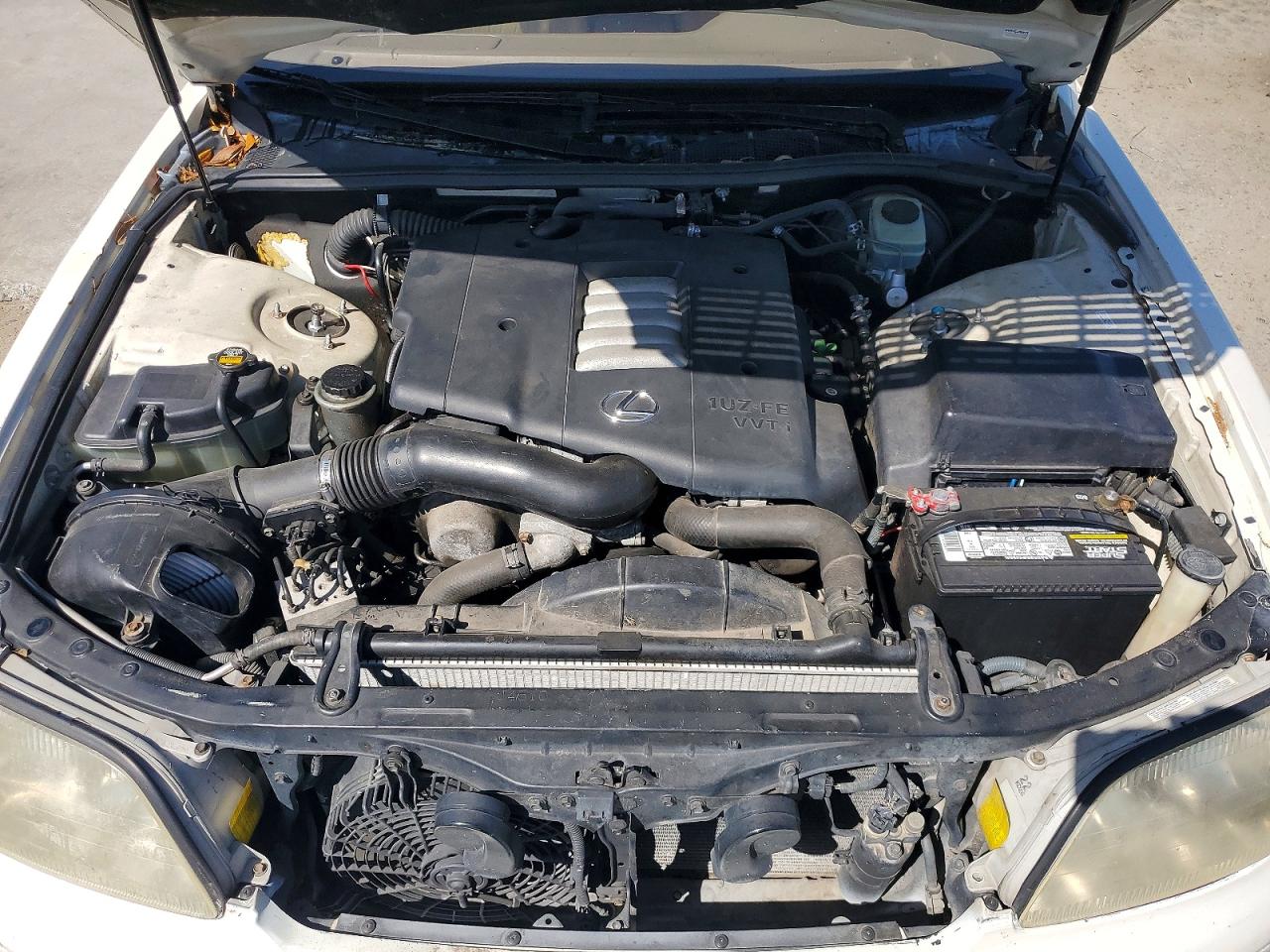 1999 LEXUS LS 400 photo 31
