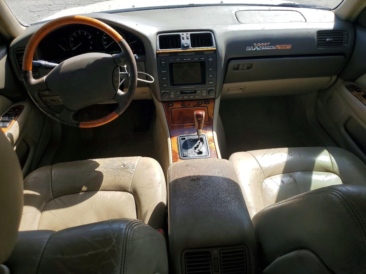 1999 LEXUS LS 400 photo 22