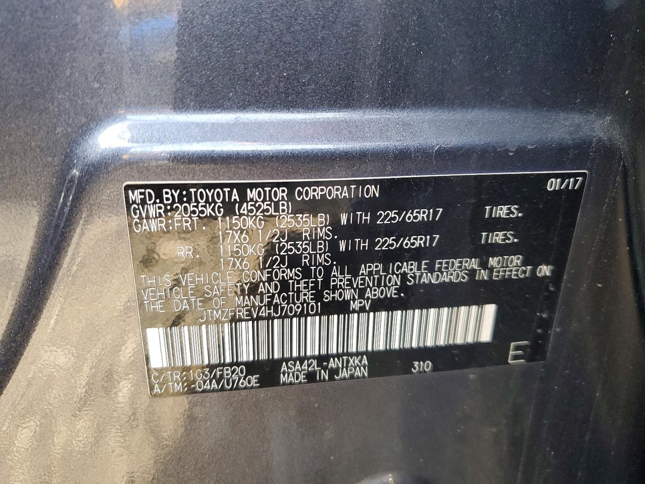 2017 TOYOTA RAV4 LE photo 25