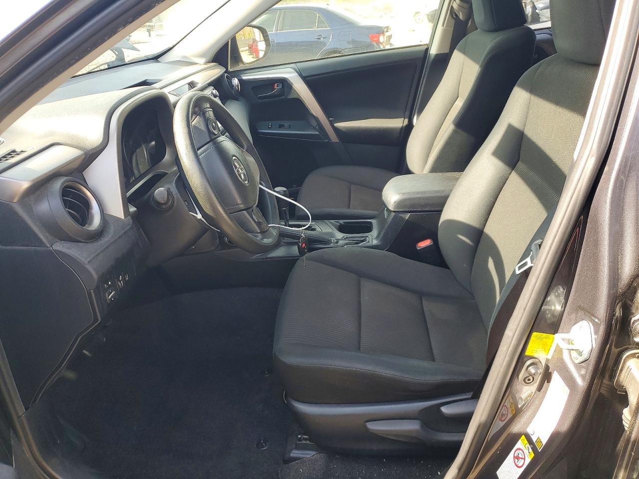 2017 TOYOTA RAV4 LE photo 13