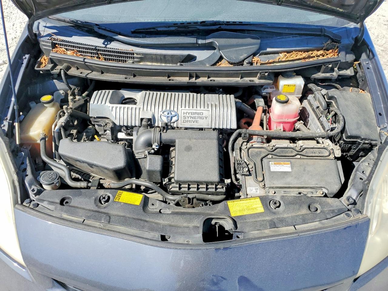2013 TOYOTA PRIUS TWO photo 21