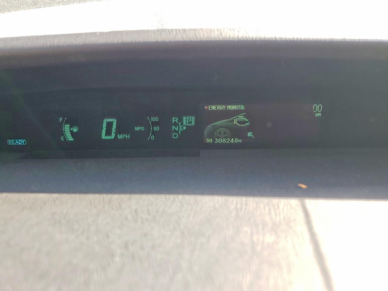 2013 TOYOTA PRIUS TWO photo 17