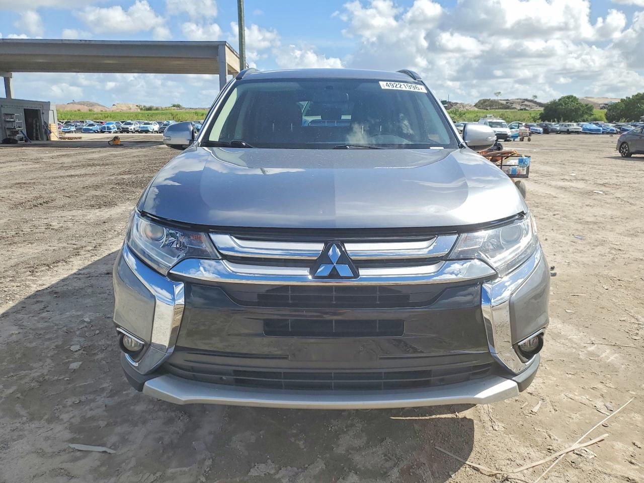 2016 MITSUBISHI OUTLANDER SE photo 5