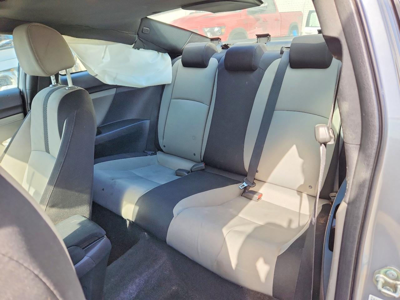 2016 HONDA CIVIC EX photo 28