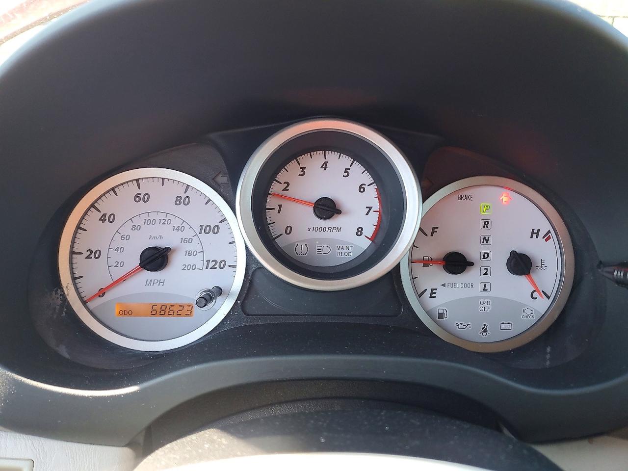 2004 TOYOTA RAV4 BASE photo 17