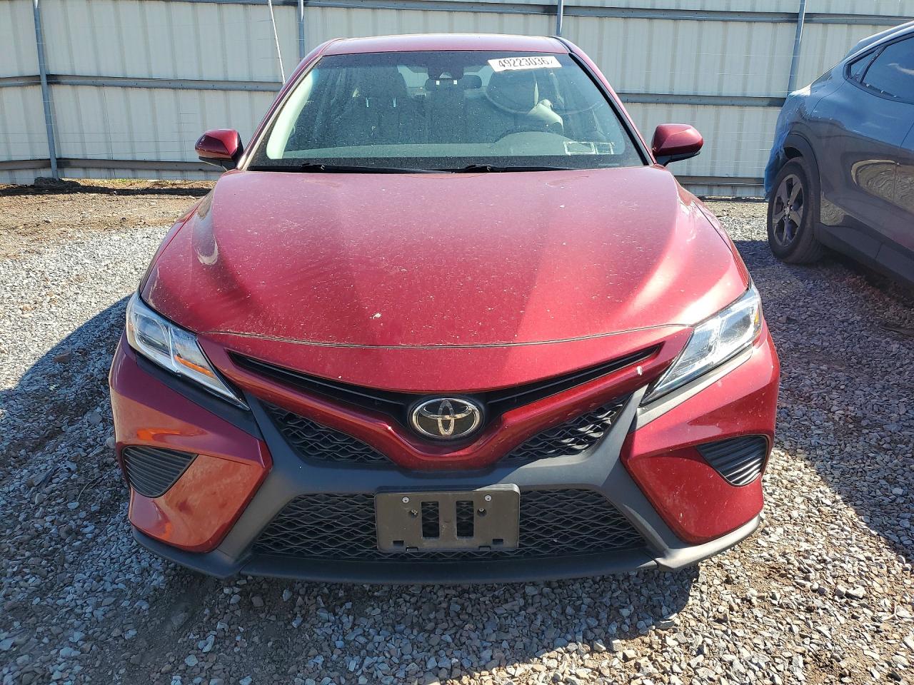 2018 TOYOTA CAMRY SE photo 13