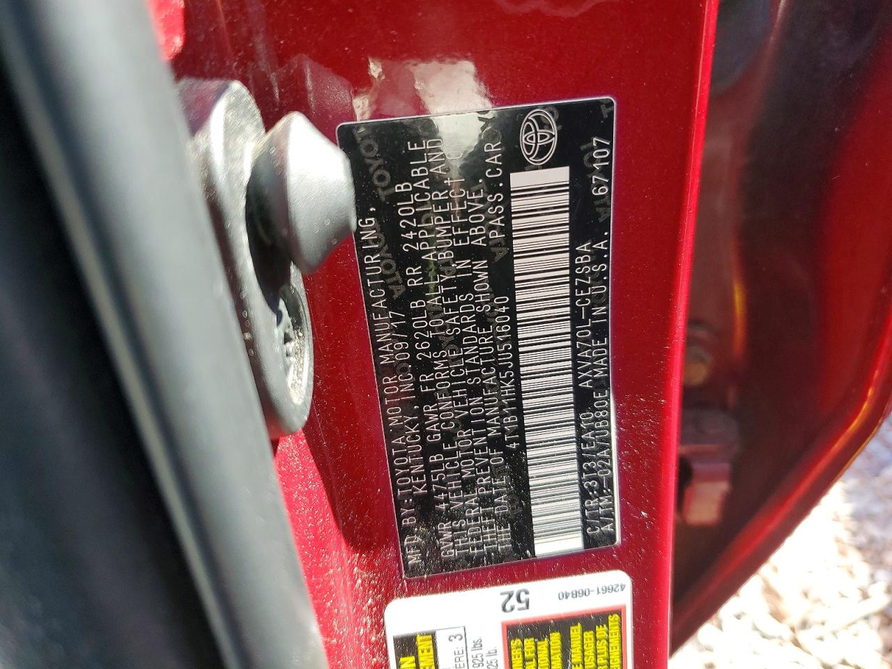2018 TOYOTA CAMRY SE photo 34