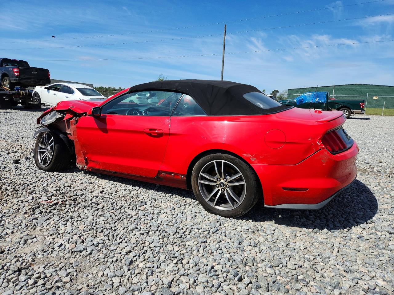 2017 FORD MUSTANG photo 4