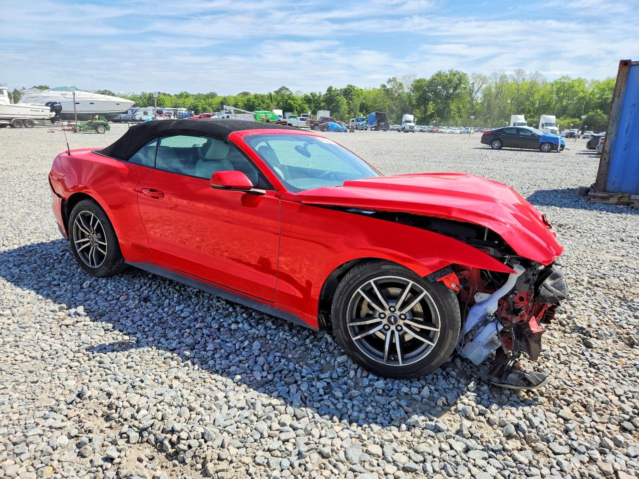 2017 FORD MUSTANG photo 10