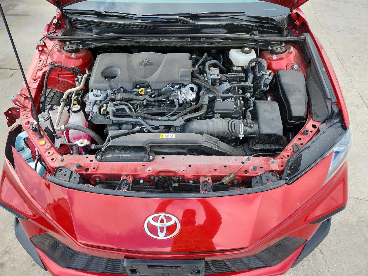 2025 TOYOTA CAMRY SE photo 31