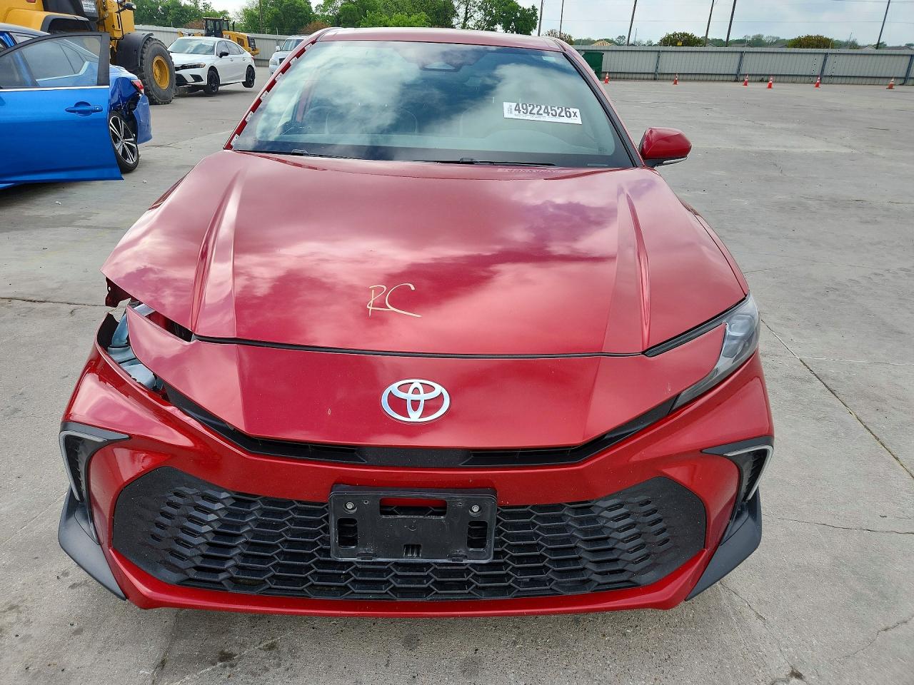 2025 TOYOTA CAMRY SE photo 13