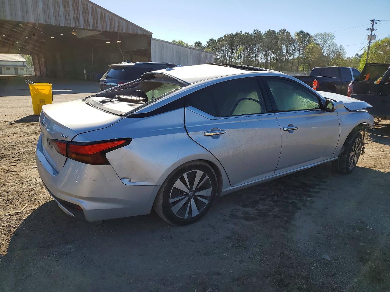 2019 NISSAN ALTIMA 2.5 SV photo 3
