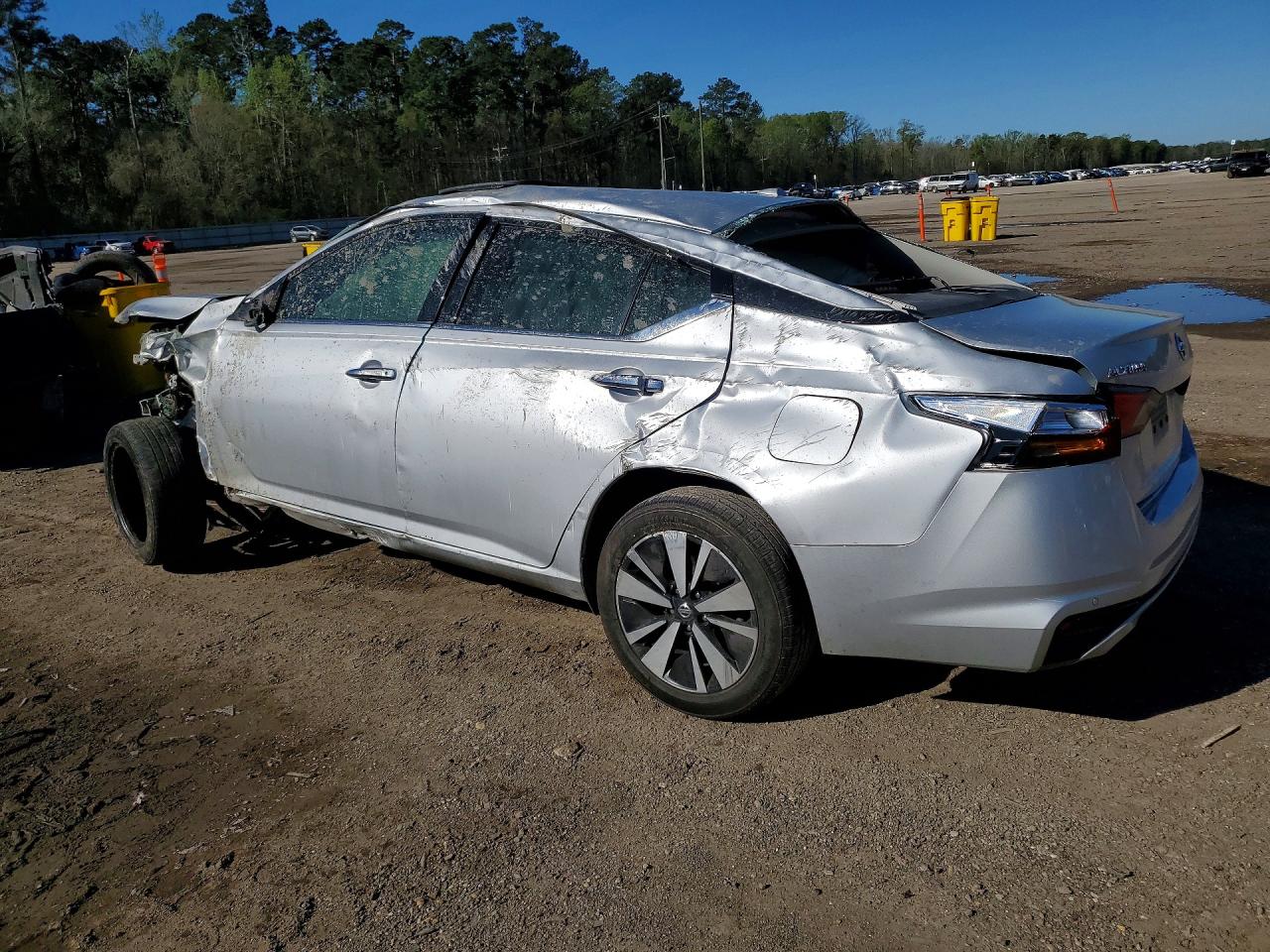 2019 NISSAN ALTIMA 2.5 SV photo 2