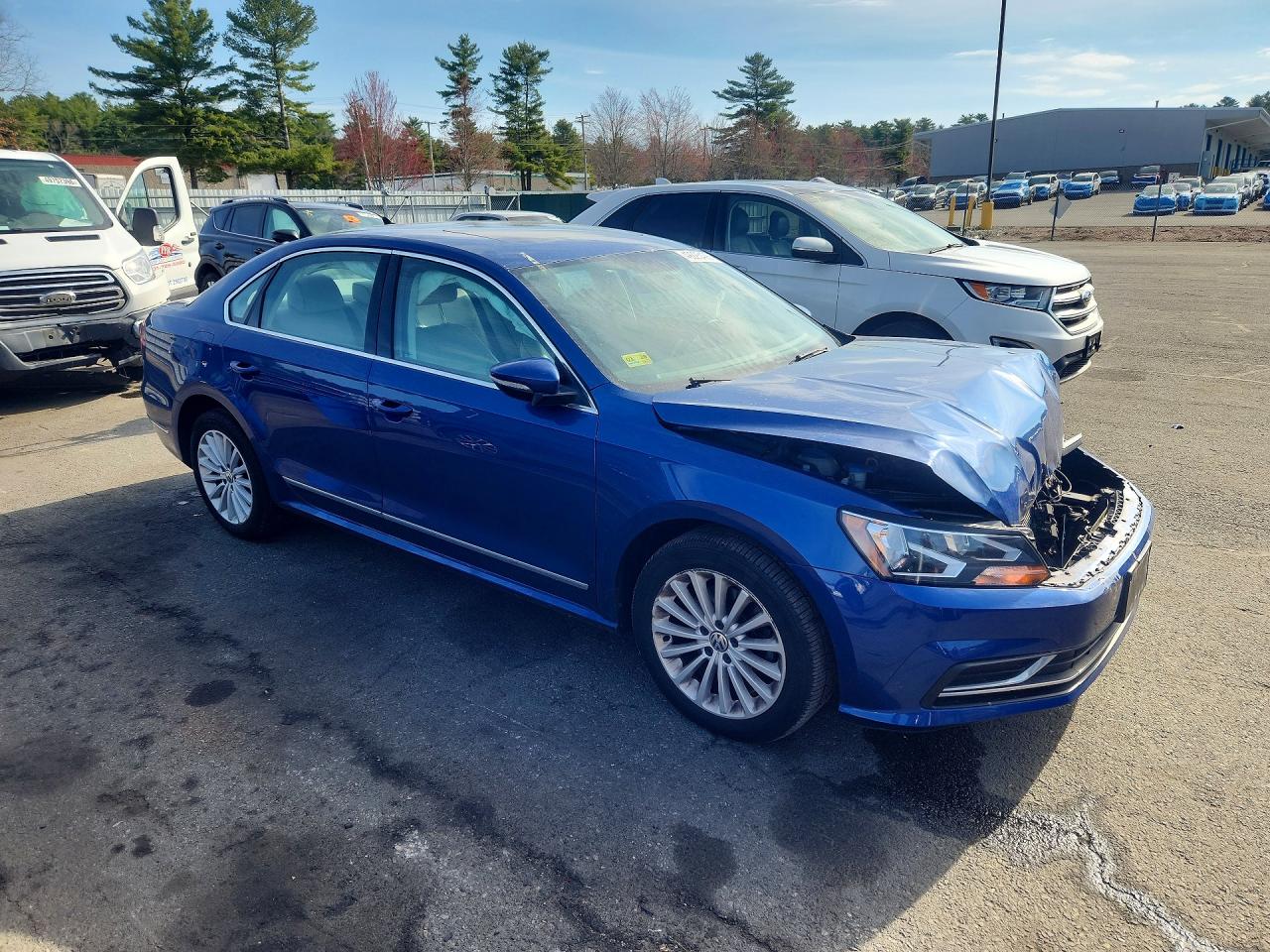 2017 VOLKSWAGEN PASSAT SE photo 7