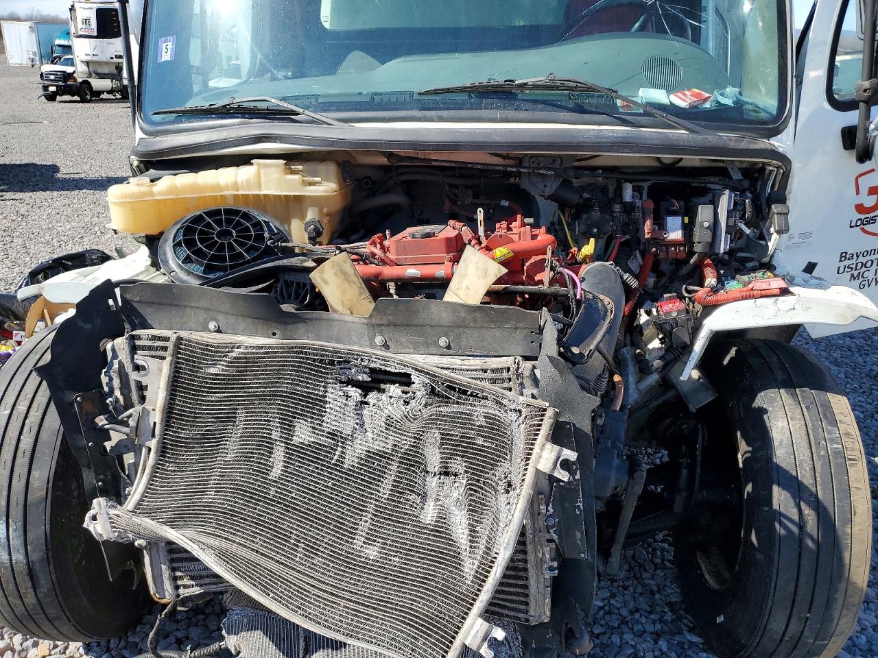2018 FREIGHTLINER BUSINESS CLASS M2 BOX TRUCK photo 13