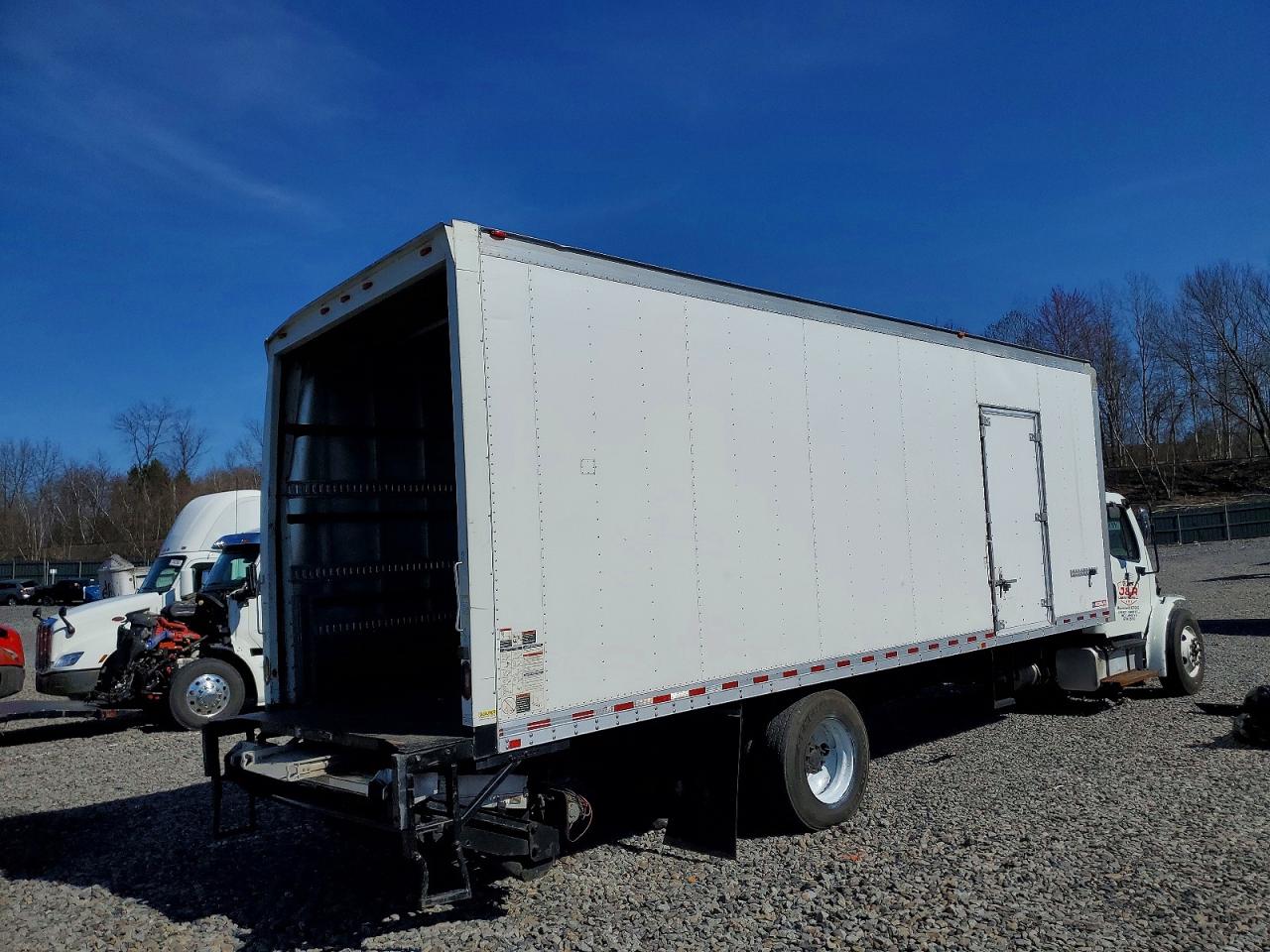 2018 FREIGHTLINER BUSINESS CLASS M2 BOX TRUCK photo 7