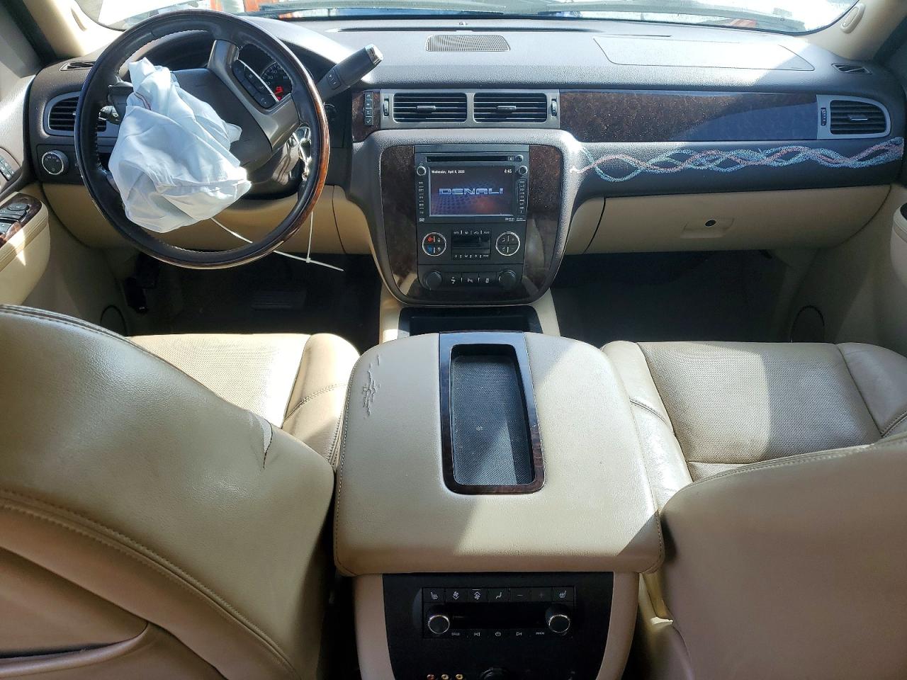 2012 GMC YUKON XL DENALI photo 15