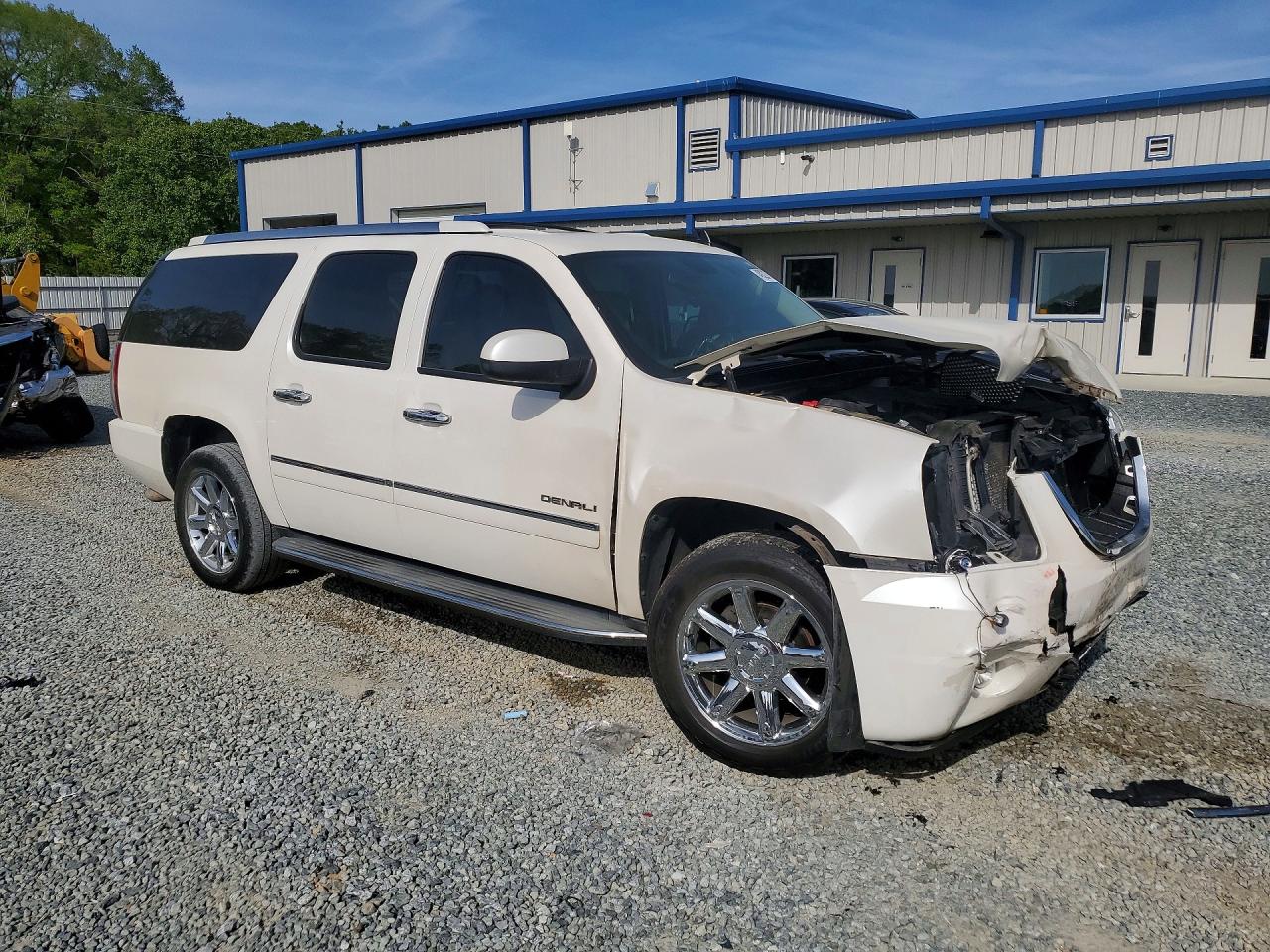 2012 GMC YUKON XL DENALI photo 7