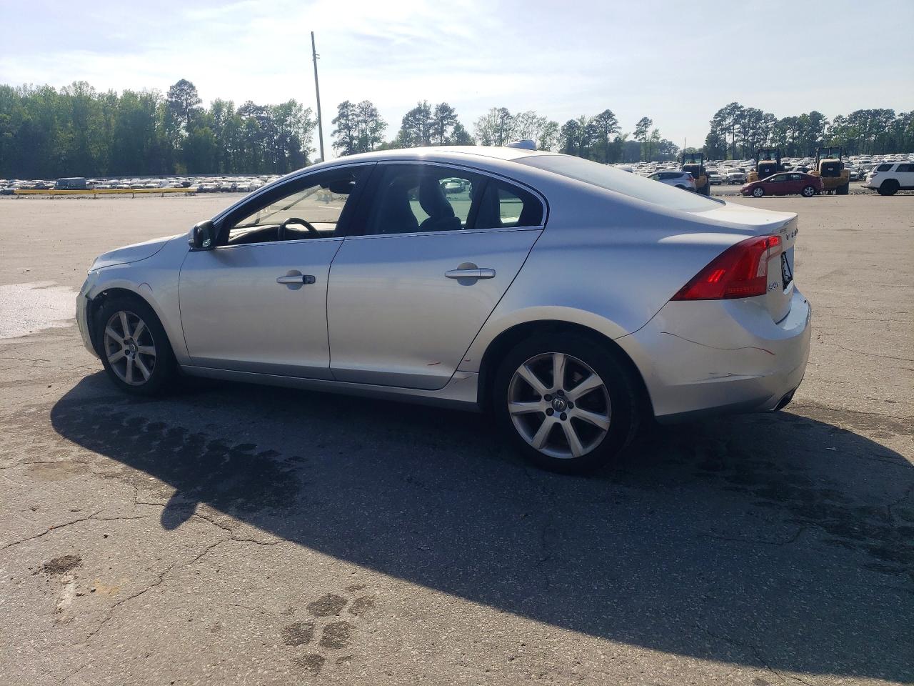 2016 VOLVO S60 PREMIER photo 3