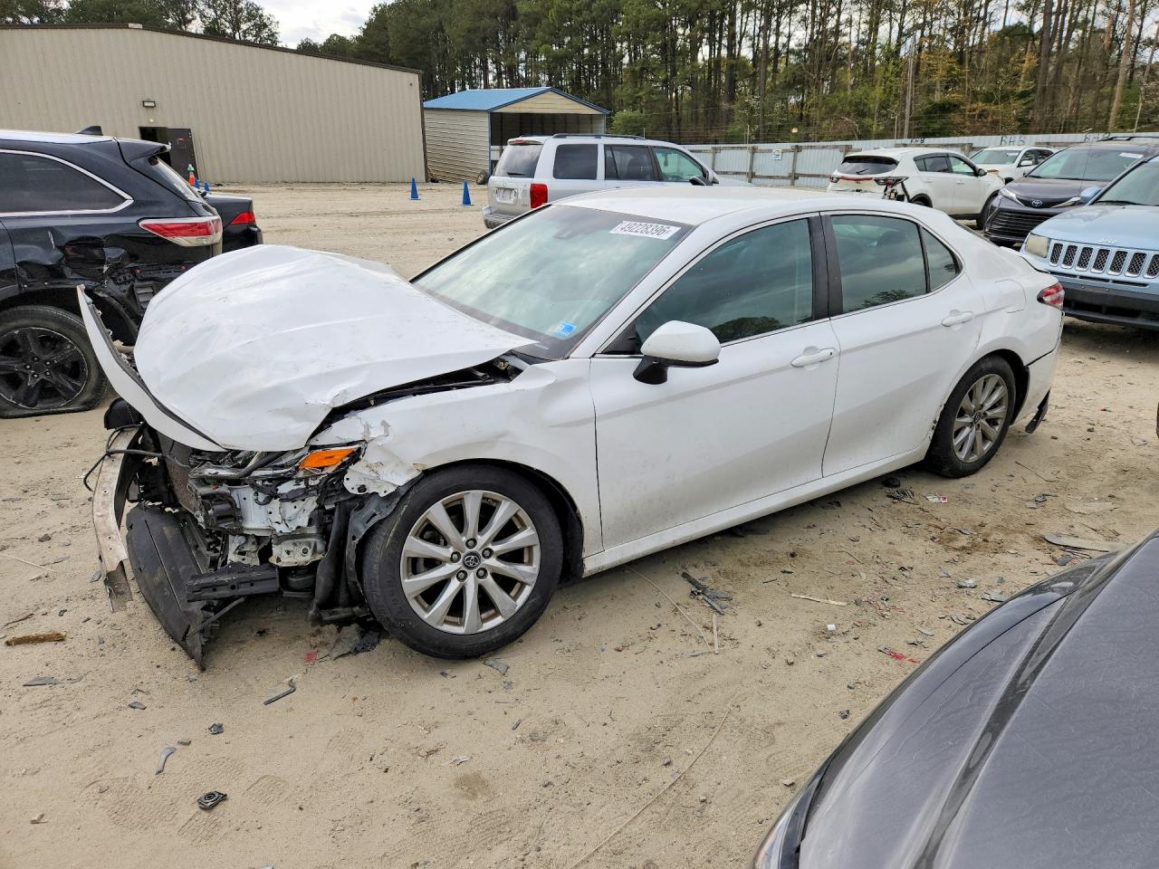 2018 TOYOTA CAMRY