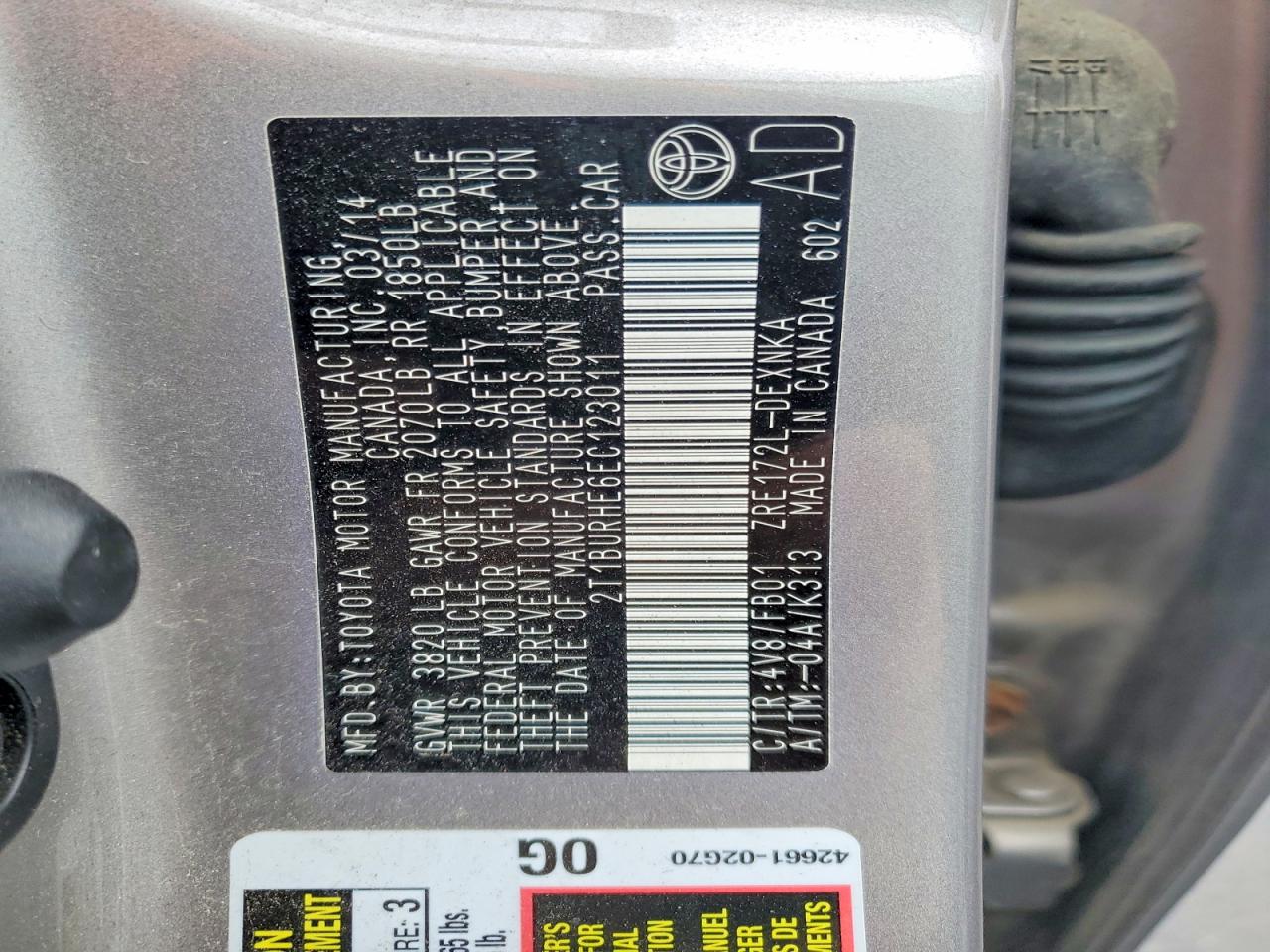 2014 TOYOTA COROLLA LE photo 37