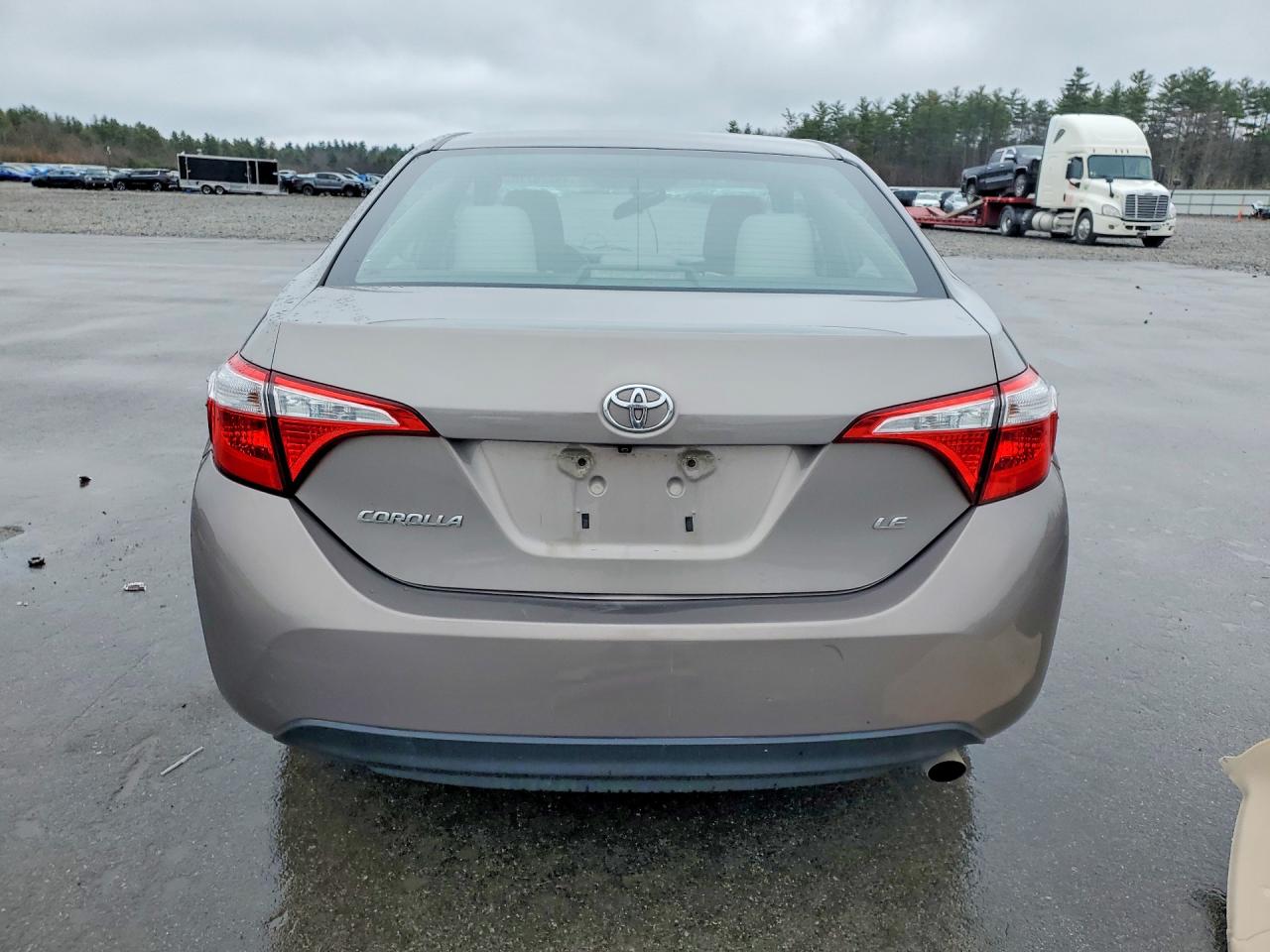 2014 TOYOTA COROLLA LE photo 16