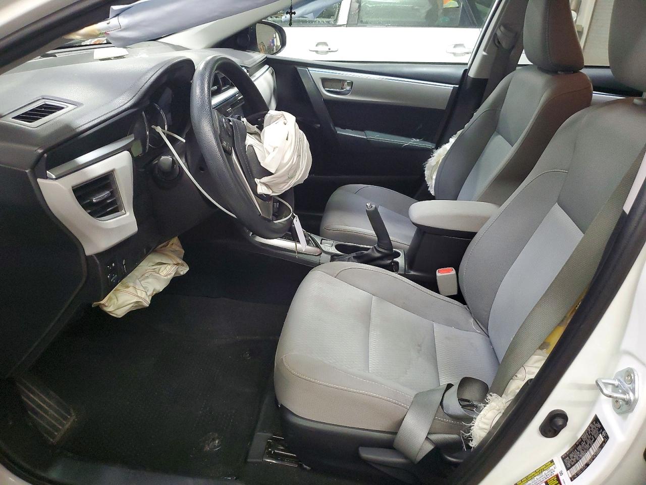 2016 TOYOTA COROLLA LE PLUS photo 13