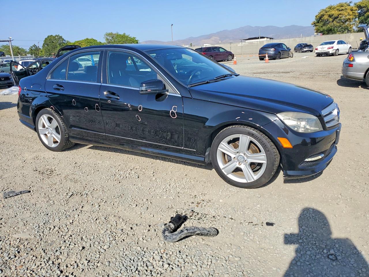 2011 MERCEDES-BENZ C 300 photo 4