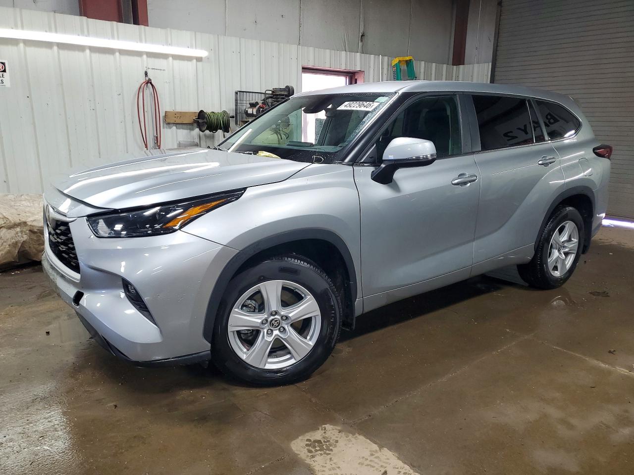 2024 TOYOTA HIGHLANDER