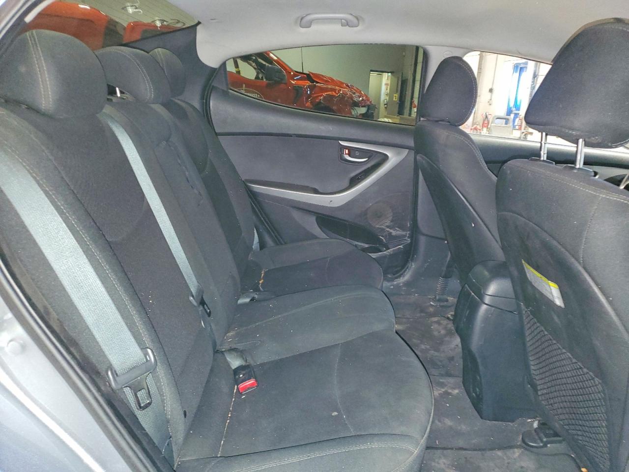 2016 HYUNDAI ELANTRA SE photo 28