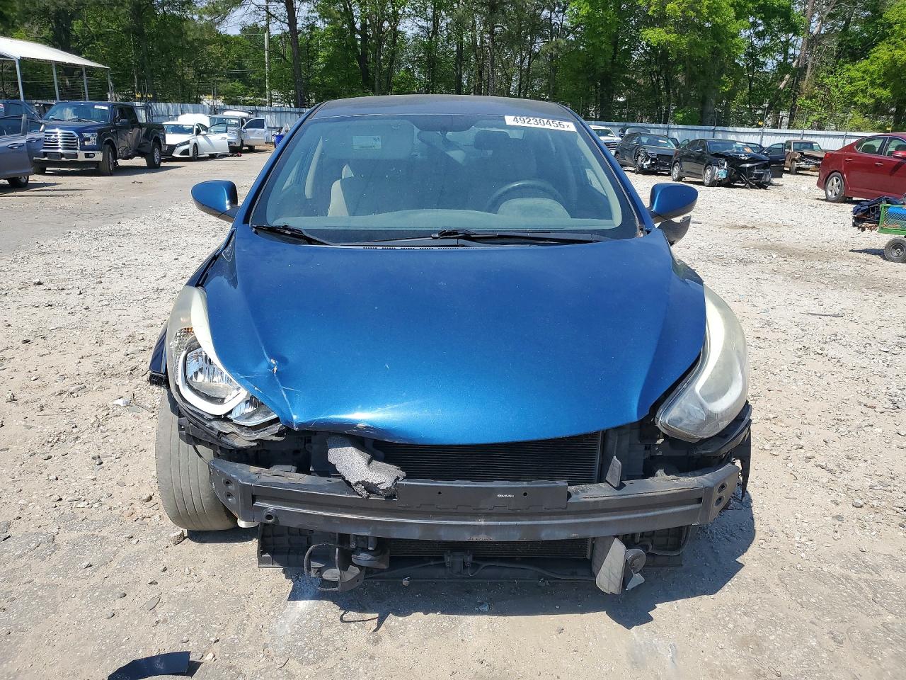 2016 HYUNDAI ELANTRA SE photo 9