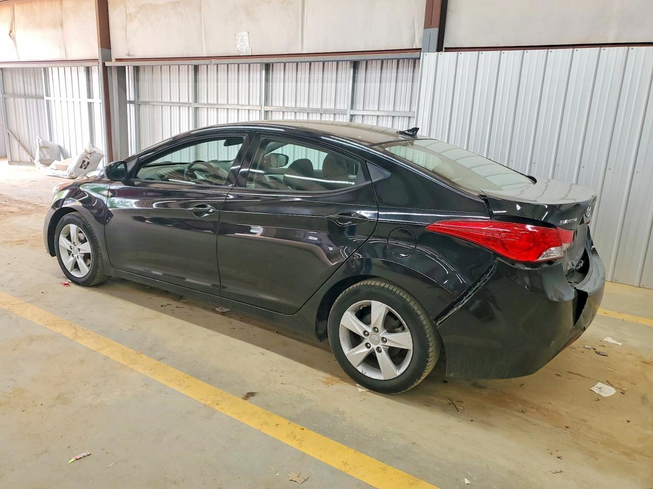 2013 HYUNDAI ELANTRA GLS photo 2