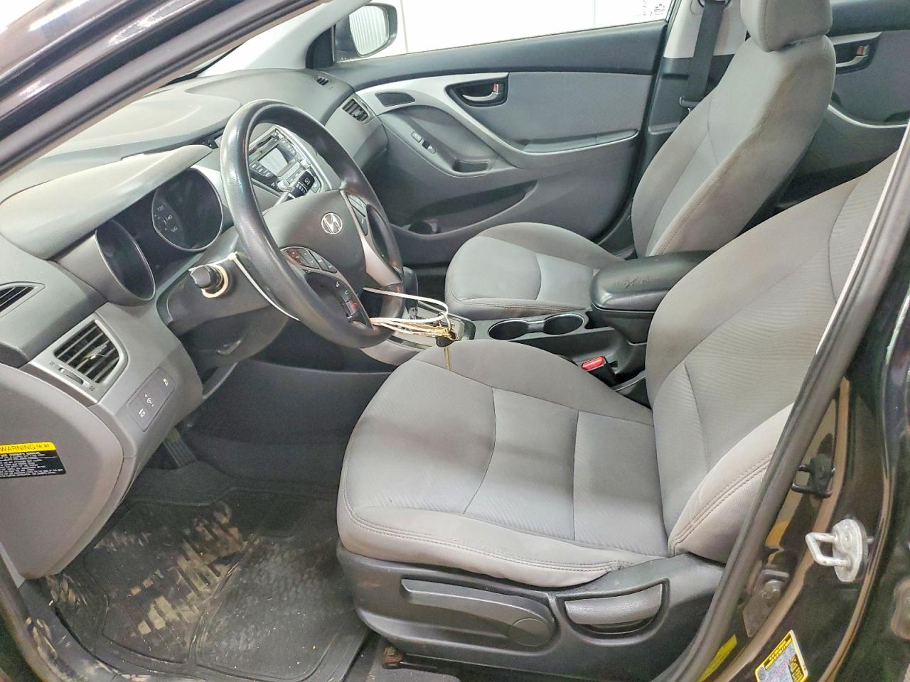 2013 HYUNDAI ELANTRA GLS photo 7