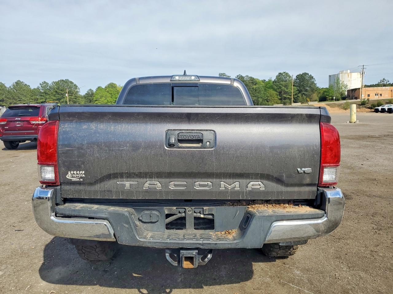 2017 TOYOTA TACOMA TRD OFF-ROAD photo 16
