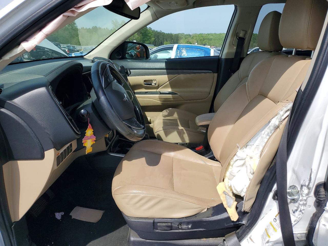 2019 MITSUBISHI OUTLANDER SE photo 19