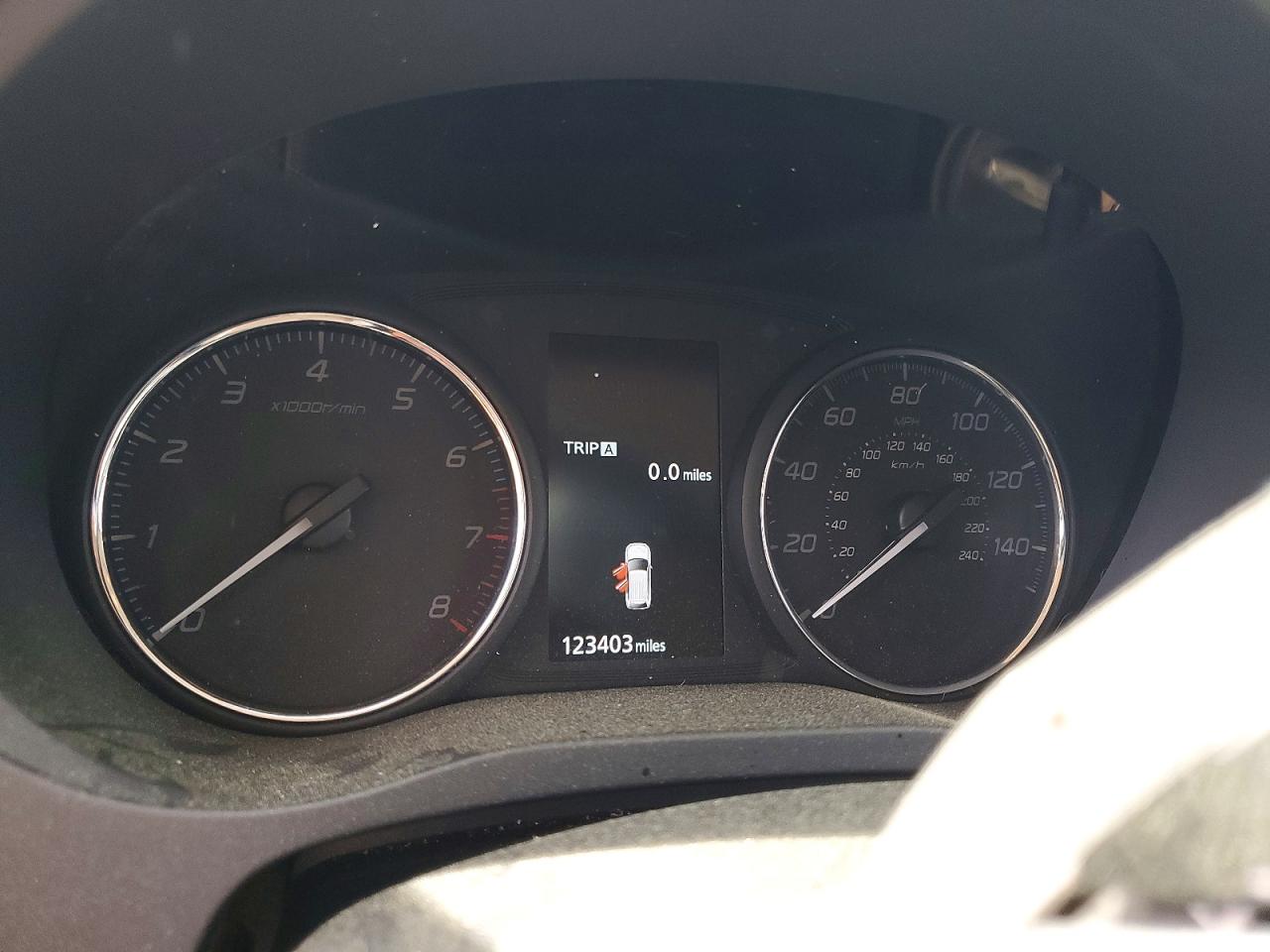 2019 MITSUBISHI OUTLANDER SE photo 25