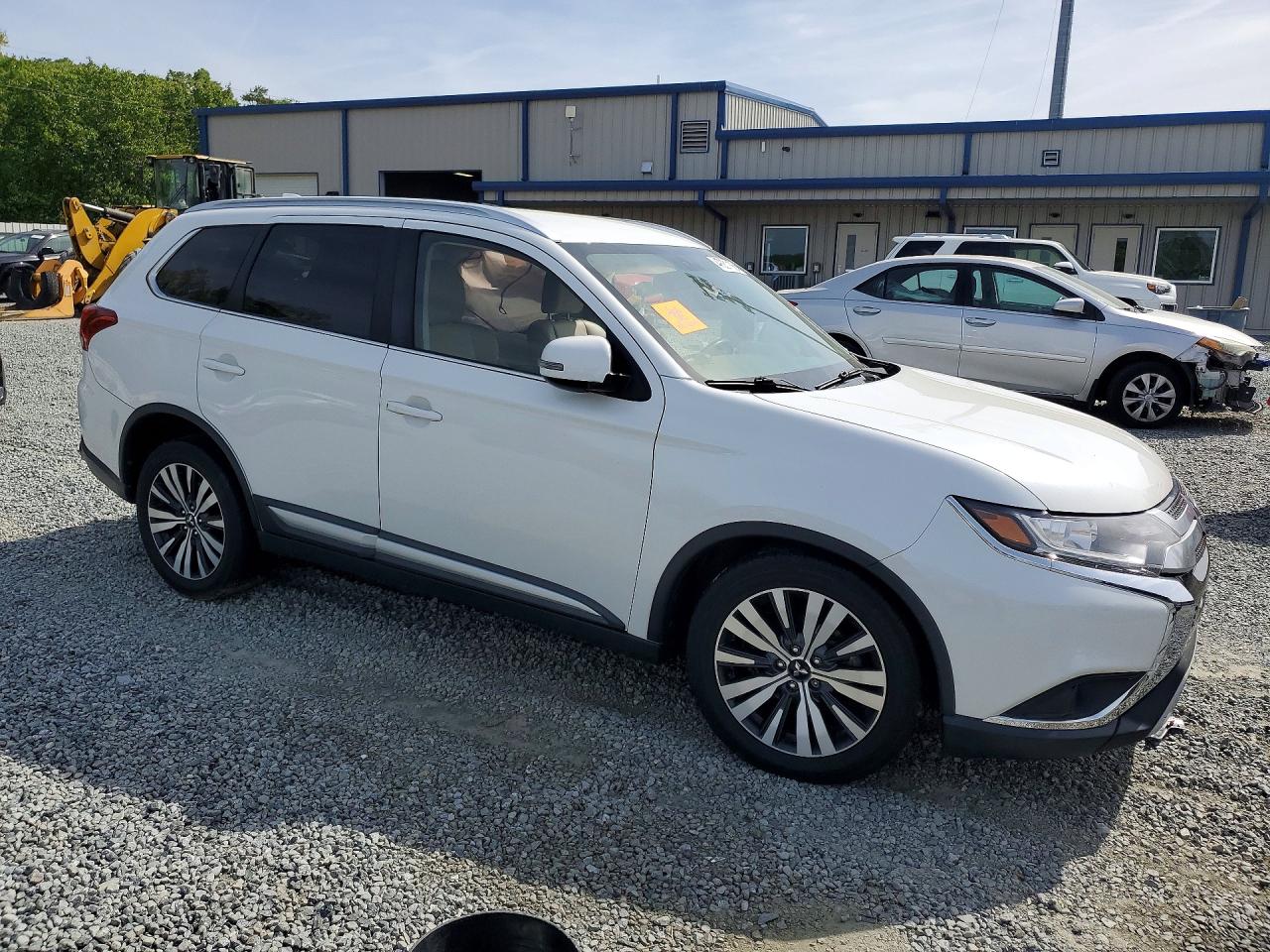 2019 MITSUBISHI OUTLANDER SE photo 10