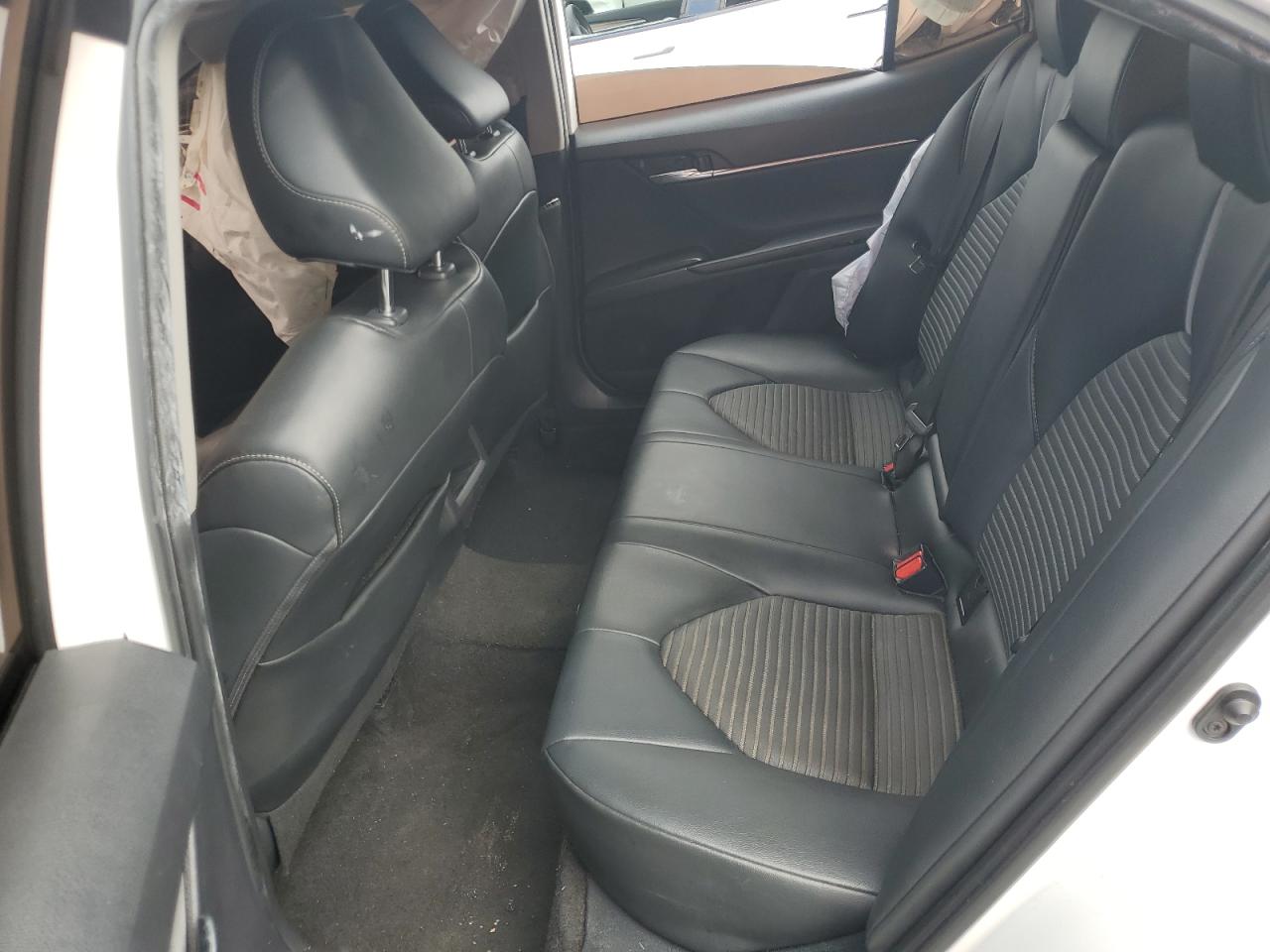 2021 TOYOTA CAMRY SE photo 19
