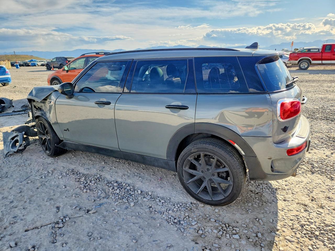 2017 MINI COOPER S CLUBMAN ALL4 photo 4