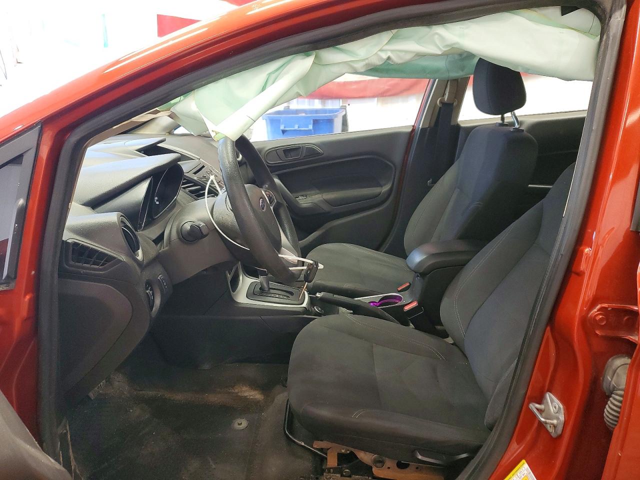 2018 FORD FIESTA SE photo 13