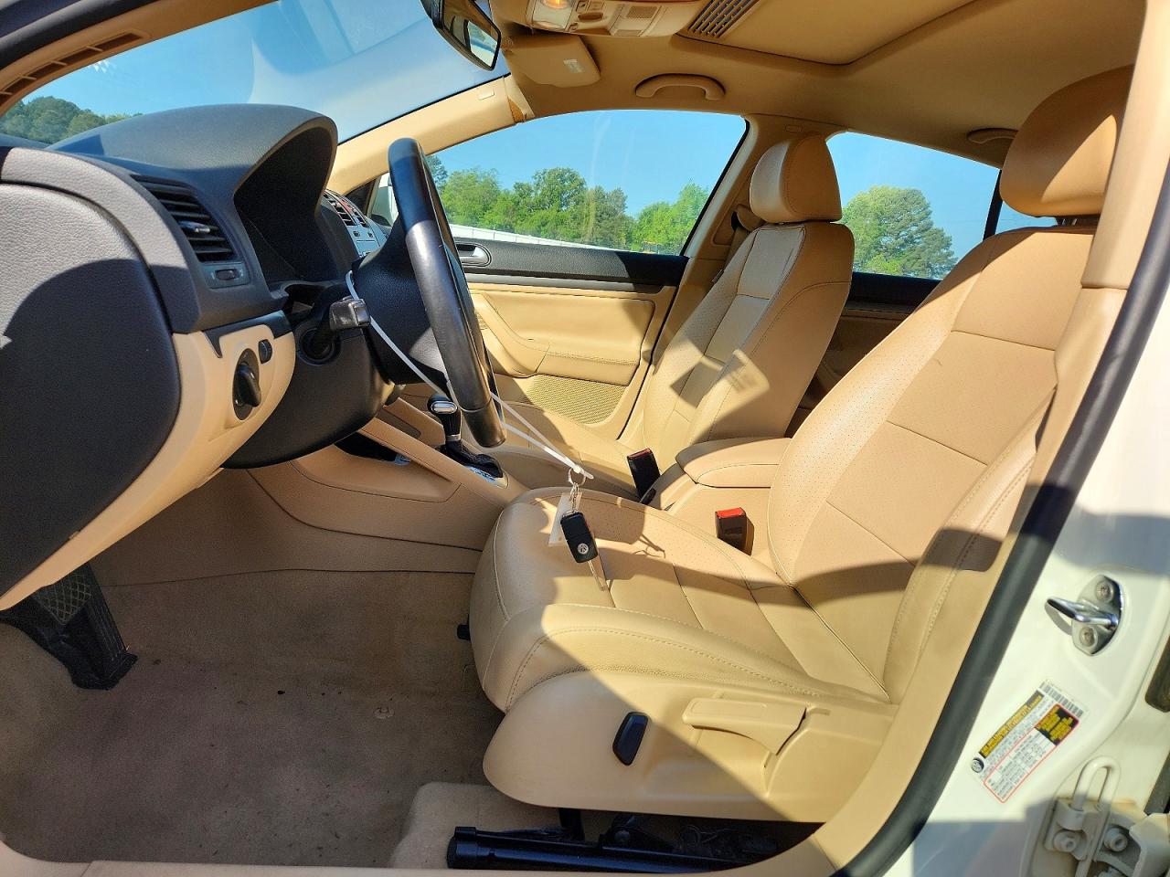 2008 VOLKSWAGEN JETTA SE photo 19