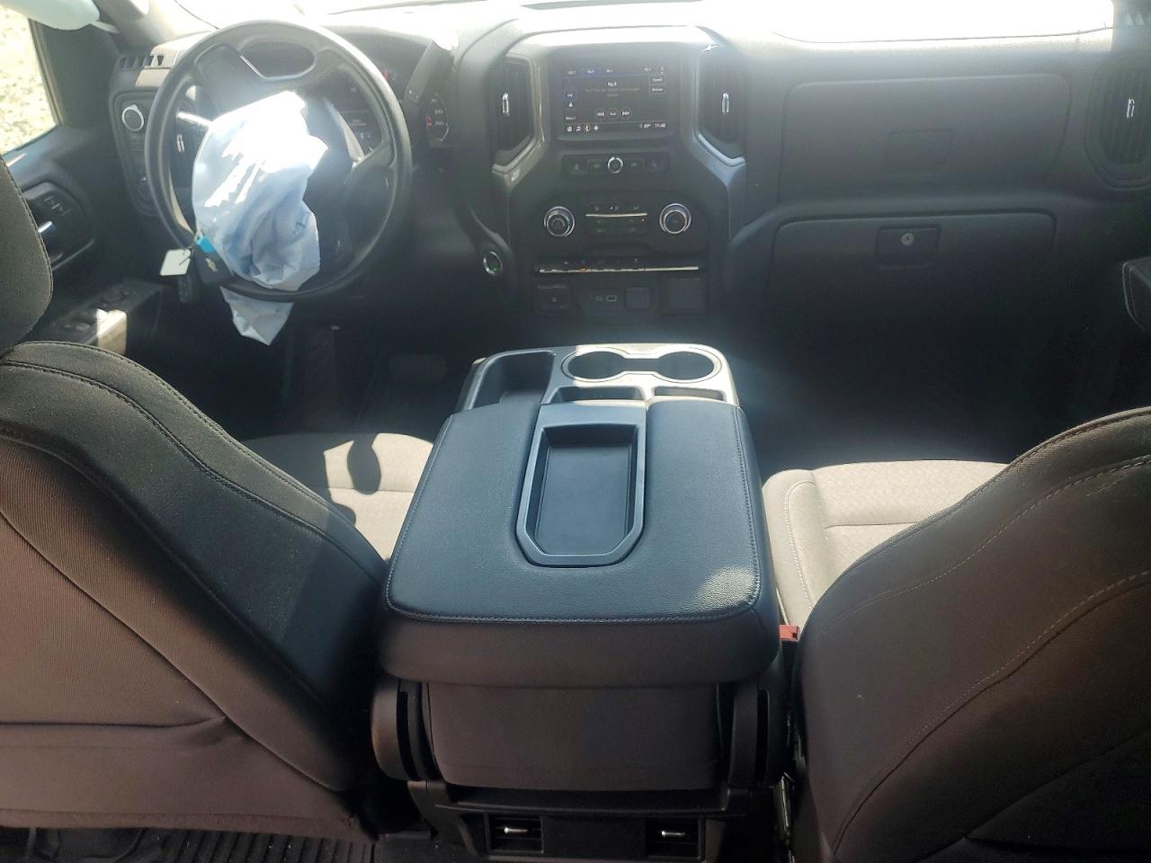 2023 CHEVROLET SILVERADO K1500 CUSTOM photo 15