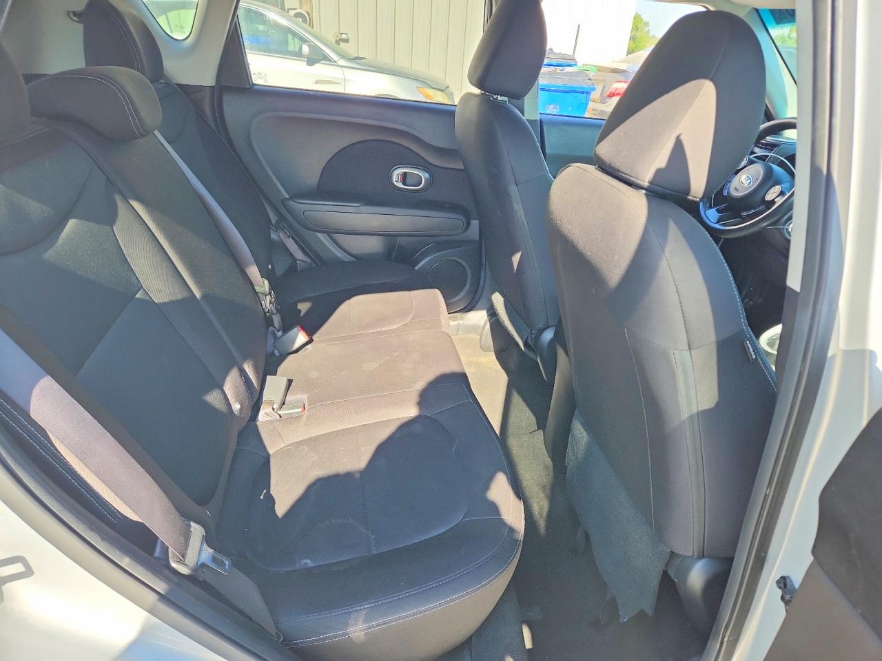 2016 KIA SOUL BASE photo 28