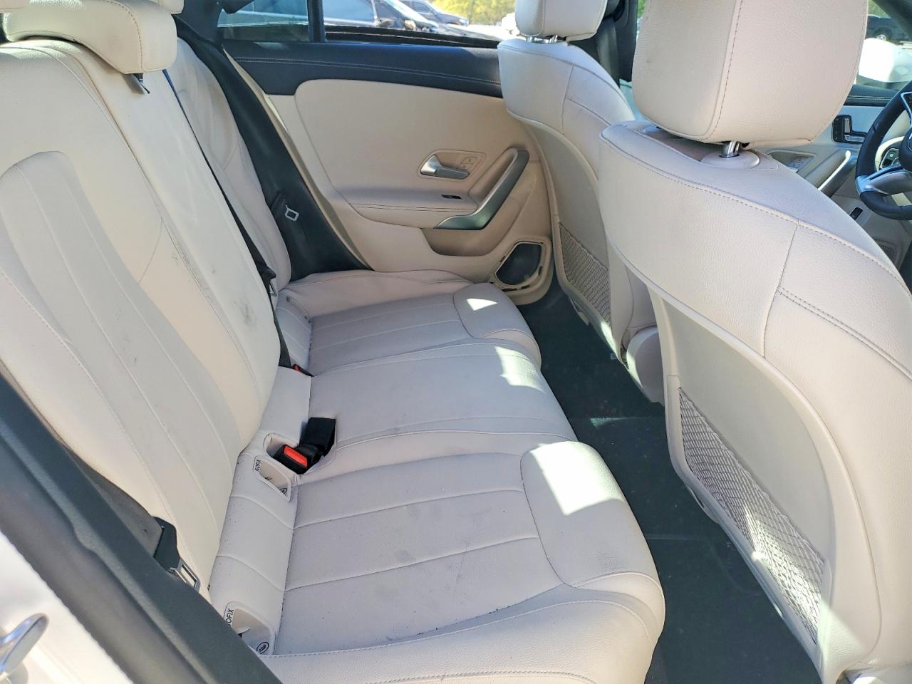 2025 MERCEDES-BENZ CLA 250 photo 19