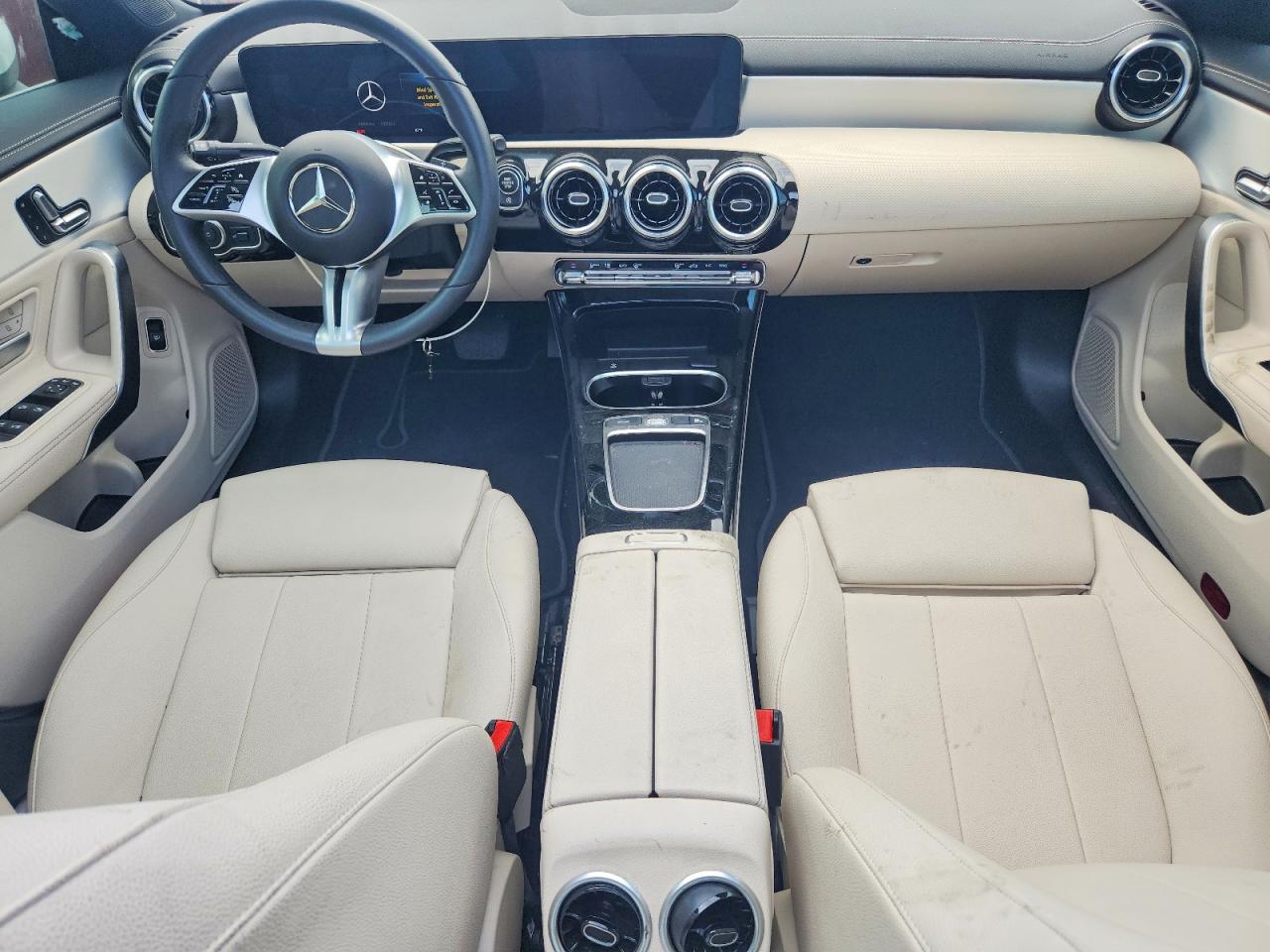 2025 MERCEDES-BENZ CLA 250 photo 15